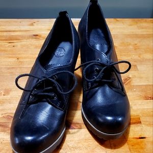 Doc Martens Mimi wedge lace-up